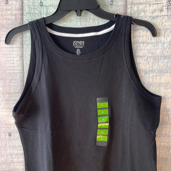 Brand new Woman’s Jones New York Signature tank top. Size is large. - Picture 4 of 9